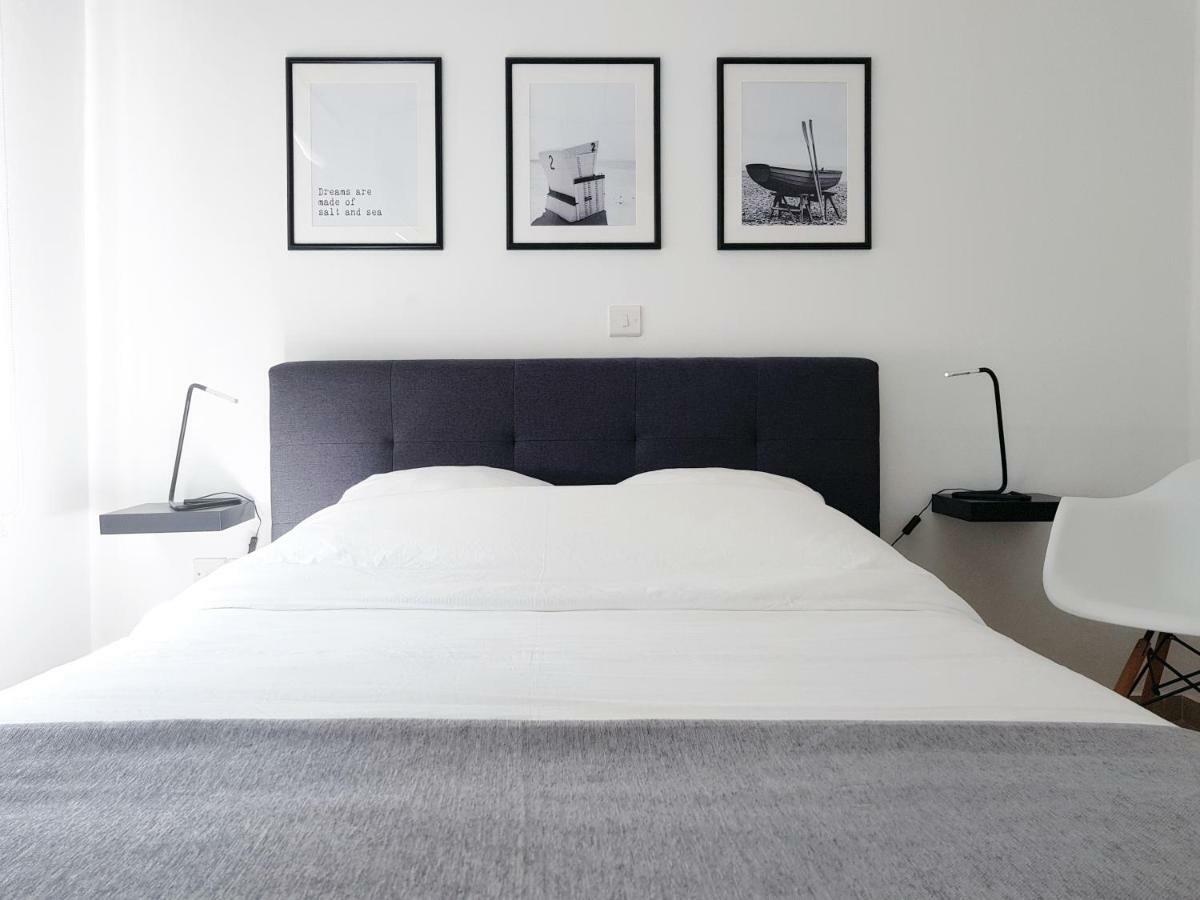 לימסול City Pearl - Modern 2 Bed Sea View Apt In City Centre מראה חיצוני תמונה